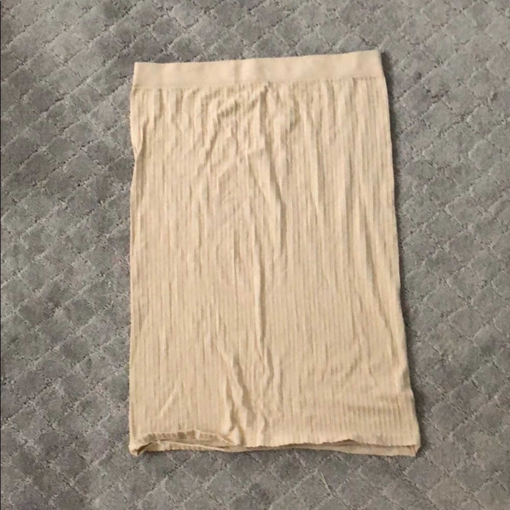 Forever 21 stretchy pencil skirt